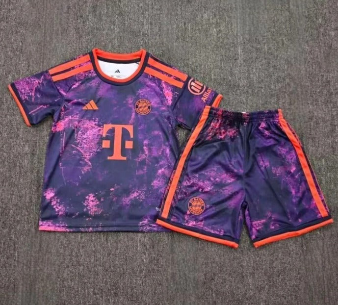 Bayern Múnich 3er uniforme