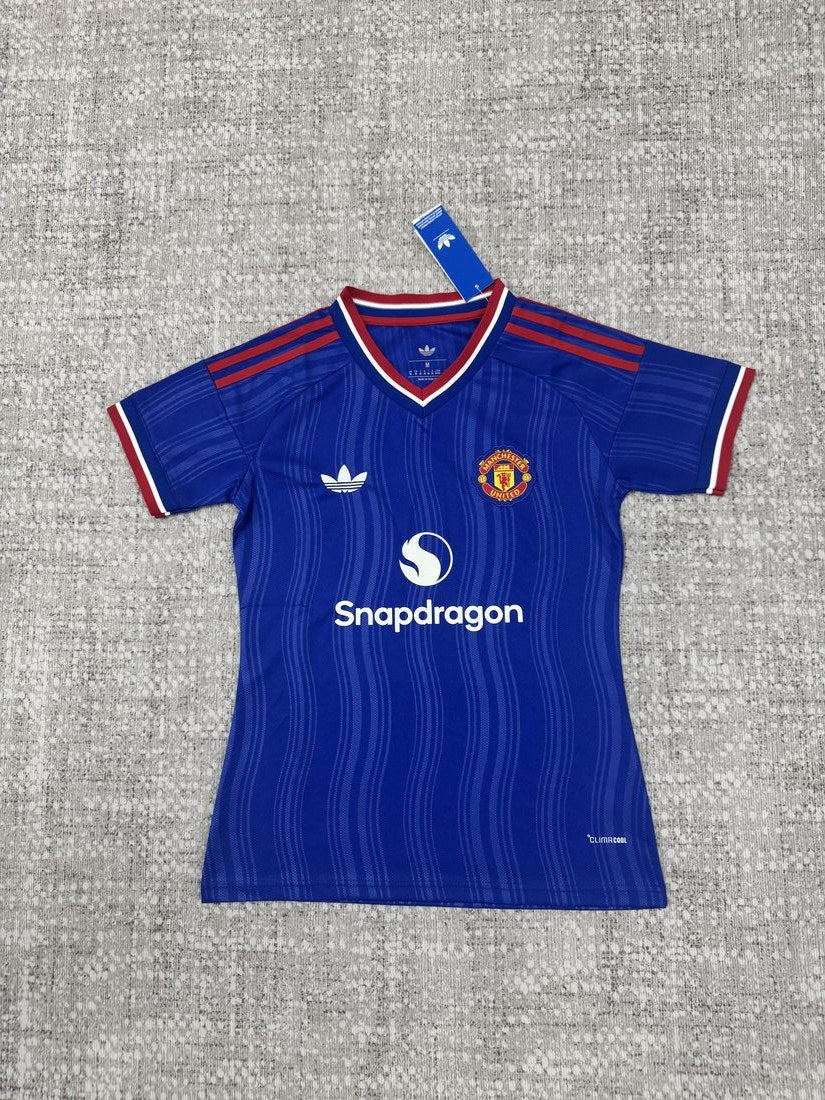 Manchester United visitante 2026-2027