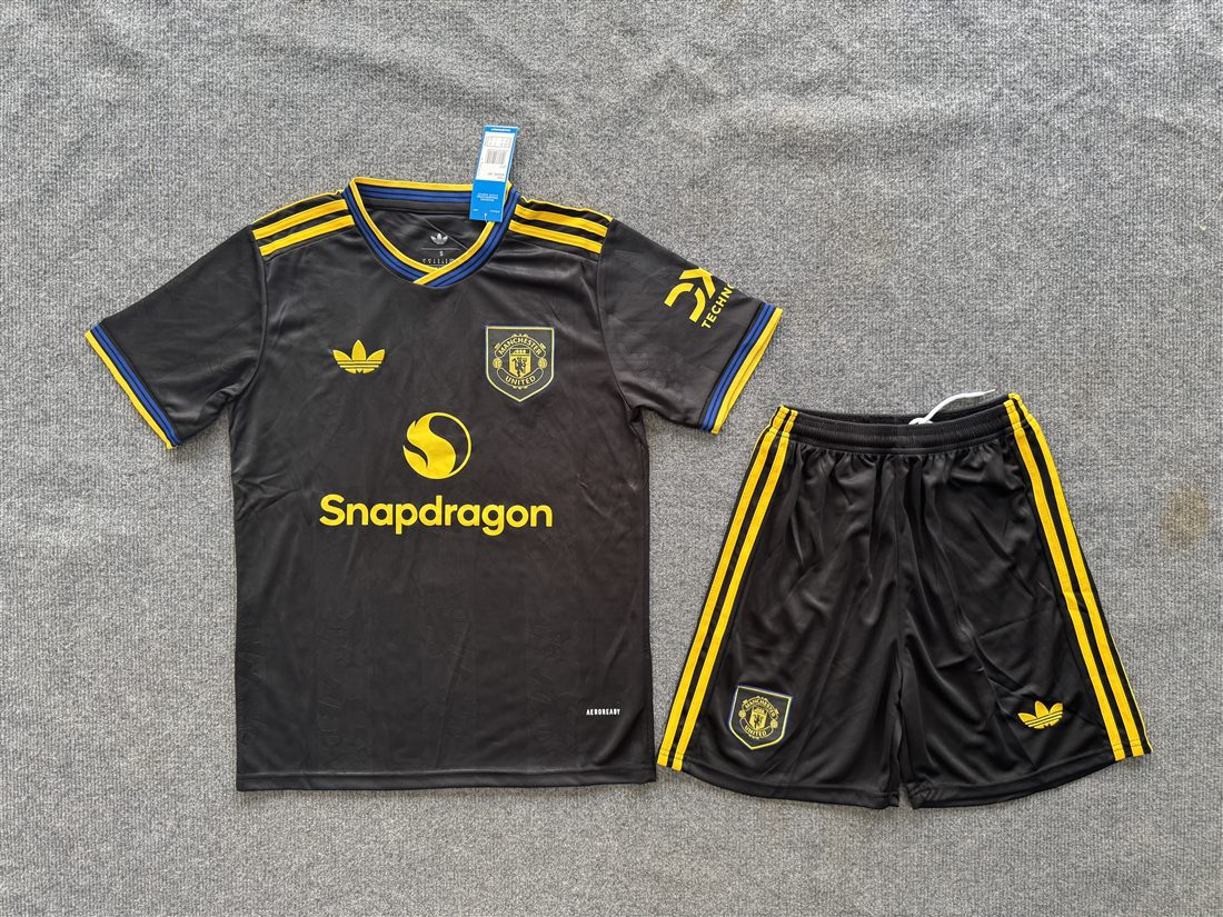 Manchester United 3er uniforme 2025-2026