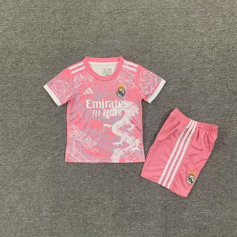 Real Madrid Dragón rosa