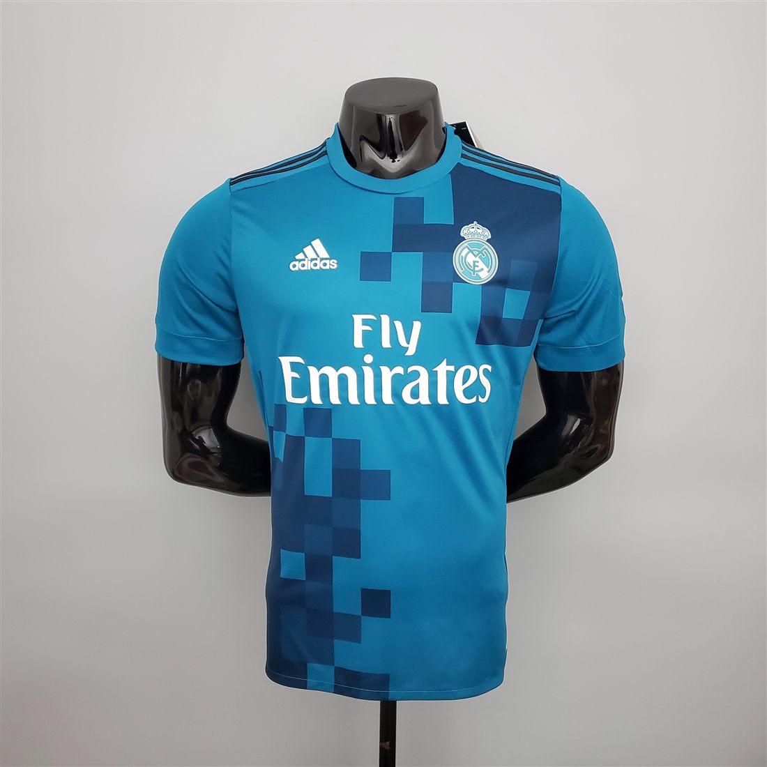 Real Madrid retro 3er uniforme 2017/2018